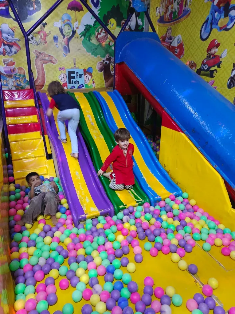 Orangi Town 10 number Family Park