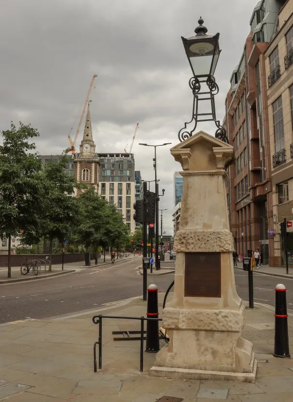 Aldgate Pump