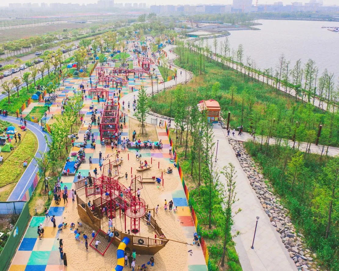 Dishui Lake Park Children's Playground