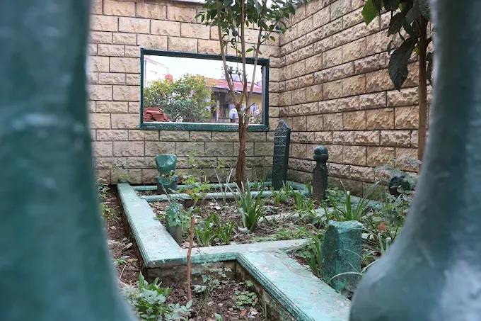 Abdullah El-Ensari Mausoleum