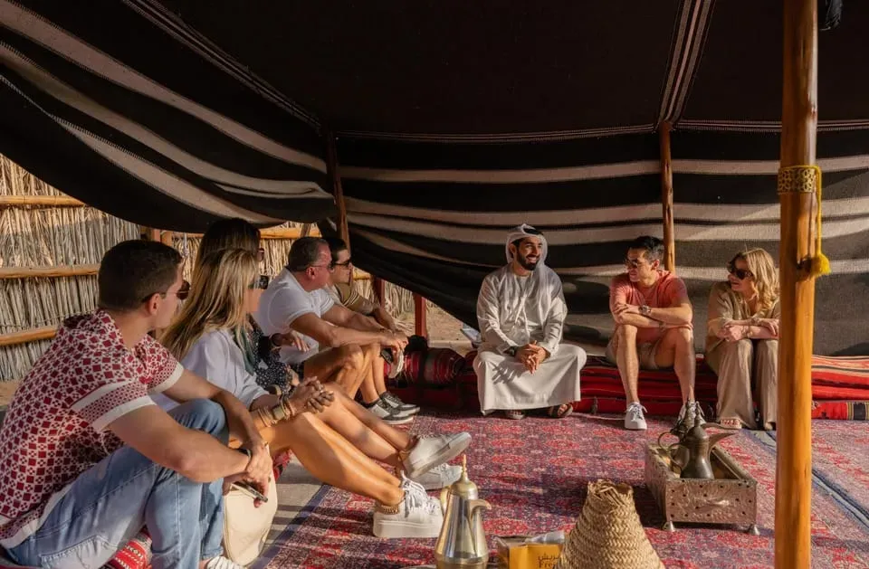Dubai: Emirati Cultural Experience with Emirati Meal
