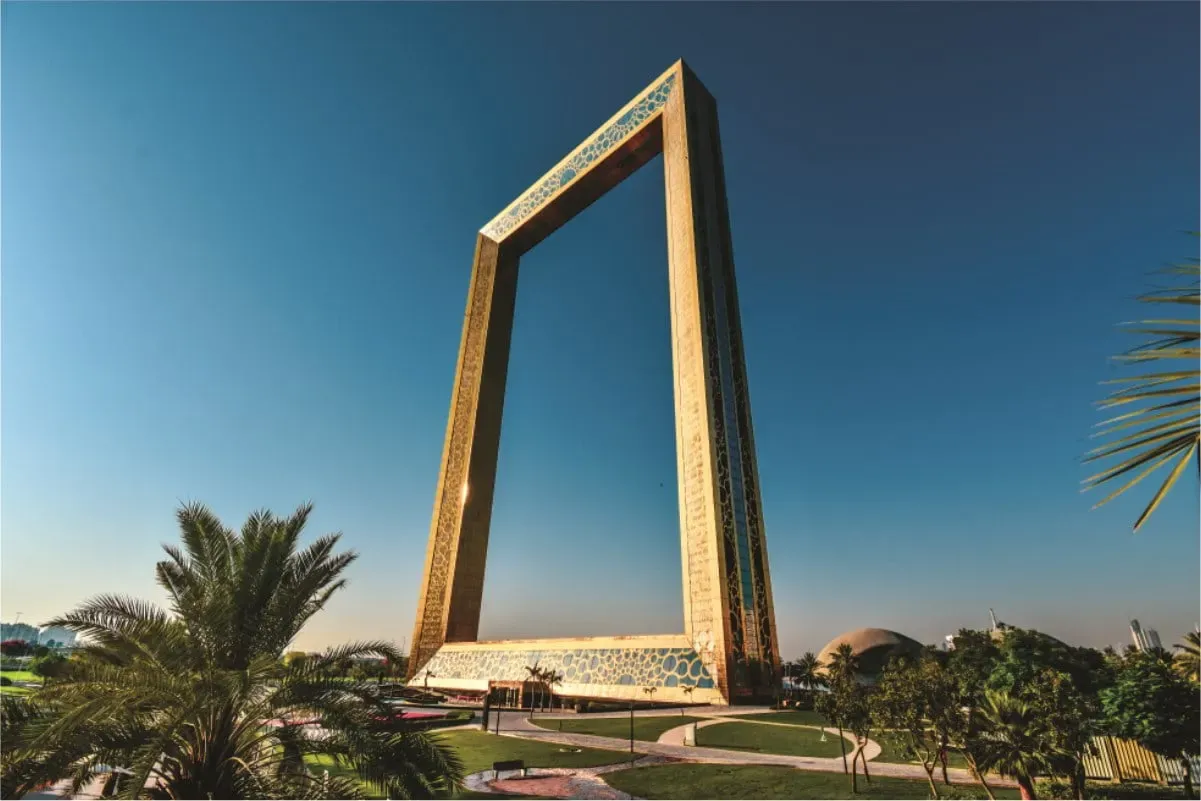 Dubai Frame & Burj Khalifa 124/125th floor-Non Prime Hour Tour with Private Transfers