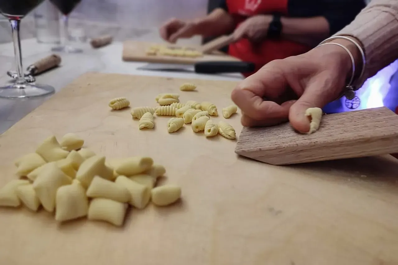 Rome: Pasta Making Workshop with Lunch