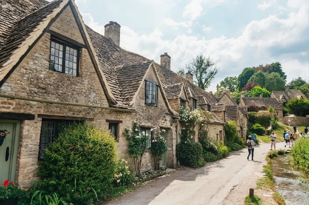 London Departure: Cotswolds Countryside Day Tour from the UK