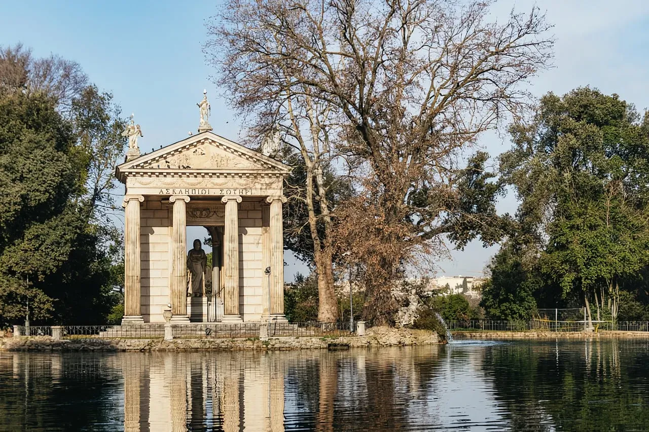 Rome: Villa Borghese, Villa Ada, and Coppedè E-Bike Tour