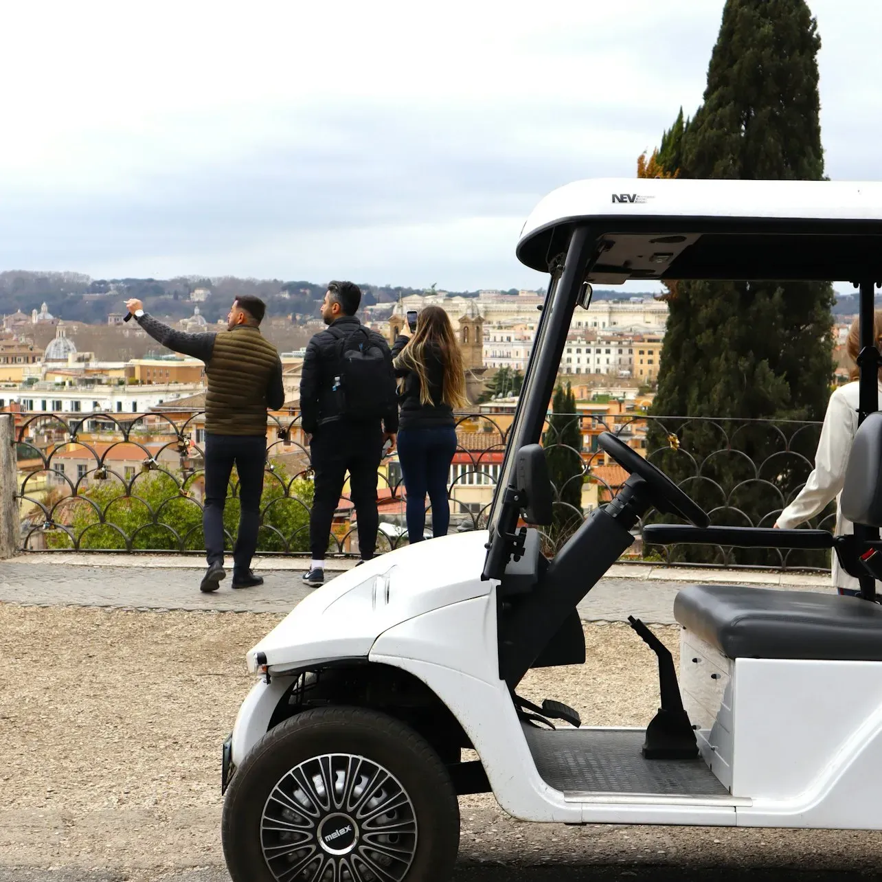 Rome: City Highlights Golf Cart Tour
