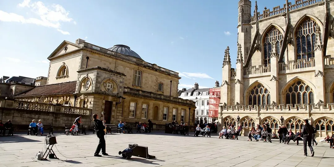 London: Stonehenge & Bath Day Trip with Optional Roman Baths