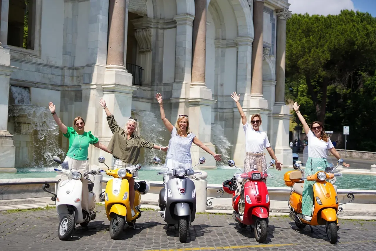 Rome: Hidden Gems Guided Vespa experience with Photos