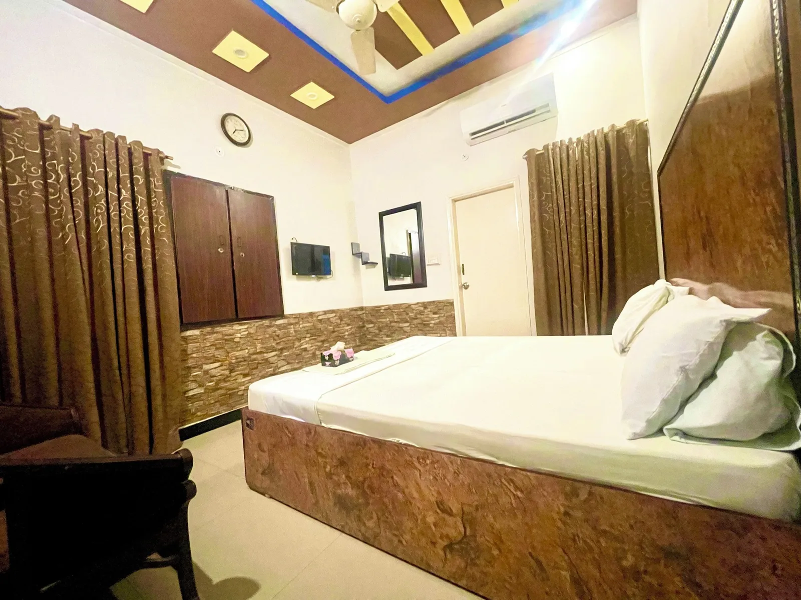 Rehaish Inn